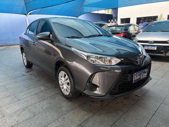 TOYOTA YARIS 1.5 16V FLEX SEDAN XL MULTIDRIVE TOYOTA YARIS 1.5 16V FLEX SEDAN XL MULTIDRIVE